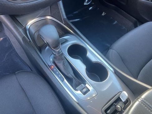 Used 2023 Chevrolet Malibu LT image 29