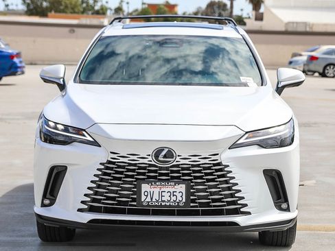 Used 2025 Lexus RX 350 w/ Convenience Package AWD/4WD image 2