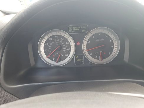 Used 2013 Volvo C70 T5 image 11