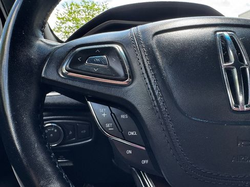 Used 2017 Lincoln MKZ Reserve w/ Climate Package FWD image 23