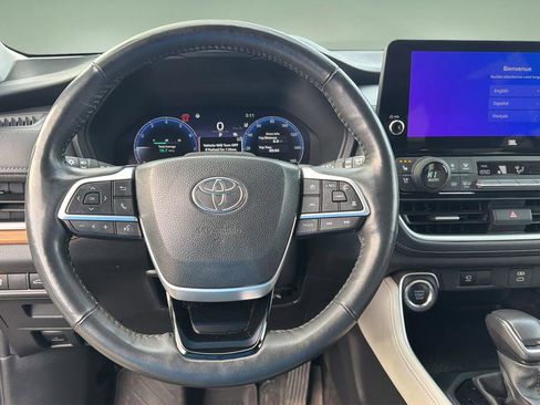 Used 2024 Toyota Grand Highlander Platinum image 22