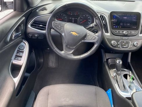 Used 2020 Chevrolet Malibu RS w/ LPO, Convenience Package 1 FWD image 8