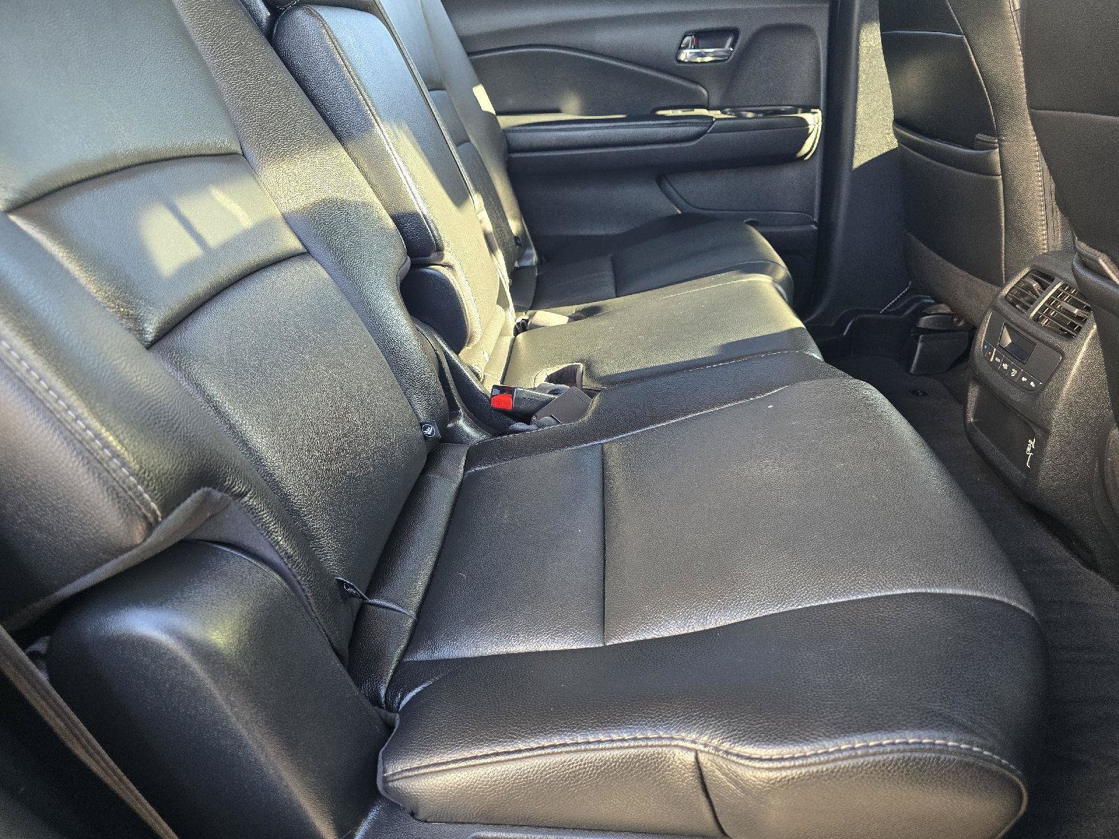 Certified 2021 Honda Pilot Special Edition image 14