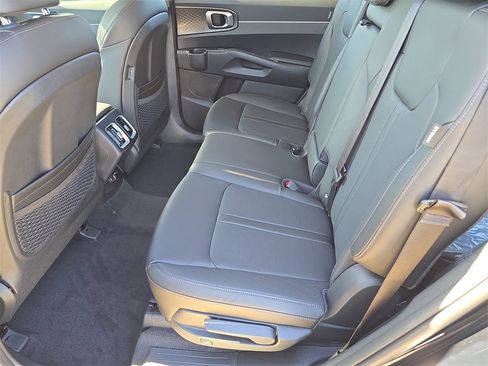New 2026 Kia Sorento S image 16