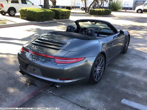 Used 2015 Porsche 911 Carrera 4S AWD/4WD image 5