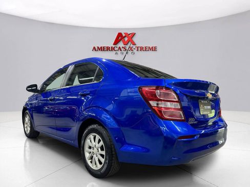 Used 2018 Chevrolet Sonic LT w/ Convenience Package FWD image 5