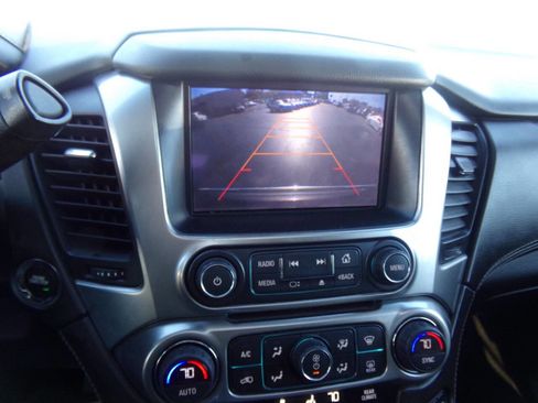 Used 2015 Chevrolet Suburban LTZ image 57