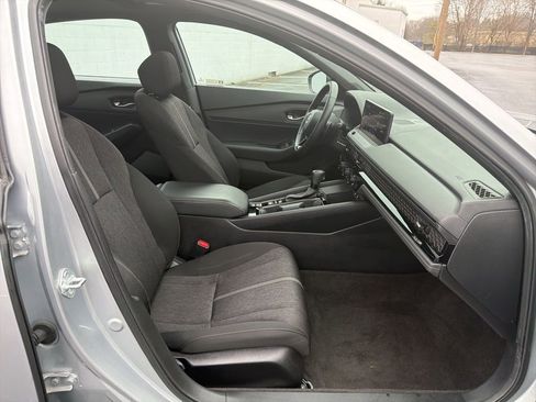 Certified 2024 Honda Accord Sport image 25