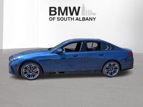 New 2027 BMW 530i xDrive AWD/4WD image 3