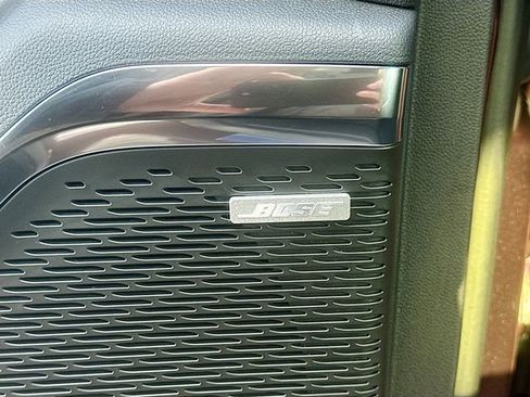 New 2026 Chevrolet Traverse RS image 18