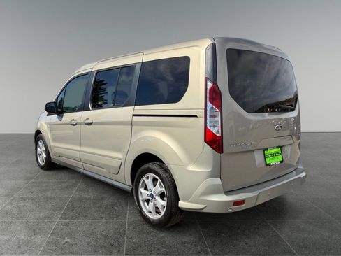 Used 2016 Ford Transit Connect XLT FWD image 4
