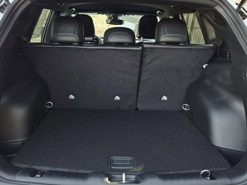 New 2026 Jeep Compass Latitude image 15