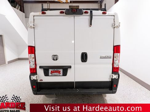 Used 2024 RAM ProMaster 1500 w/ Convenience Group FWD image 4