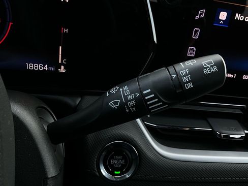 Used 2025 Chevrolet TrailBlazer LT image 34