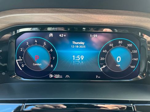 New 2026 Volkswagen Atlas SE image 9