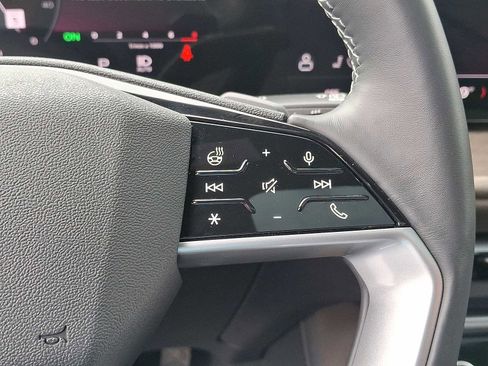 Certified 2025 Audi Q5 Premium Plus w/ Premium Plus image 18