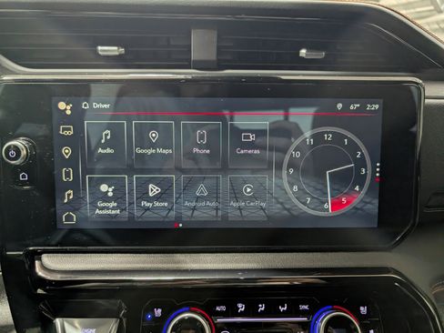 Used 2025 GMC Sierra 2500 AT4 w/ AT4 Premium Plus Package image 26