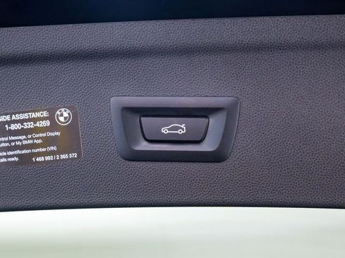 New 2026 BMW iX xDrive60 w/ M Sport Package image 33