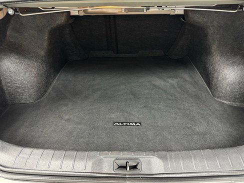 Used 2023 Nissan Altima 2.5 S FWD image 12