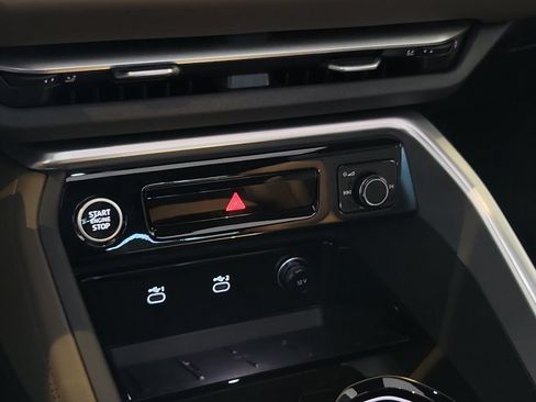 New 2025 Audi Q5 Premium Plus AWD/4WD image 13