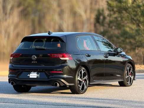 Used 2024 Volkswagen GTI SE w/ SE Leather Seats Package image 10