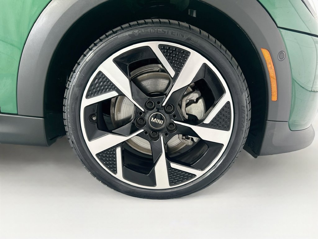 Certified 2026 MINI Cooper S FWD image 32