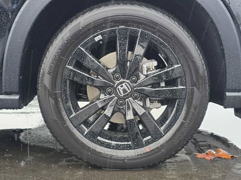 New 2026 Honda HR-V Sport image 9