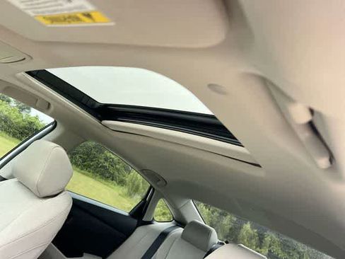 Certified 2025 Honda Accord SE image 32