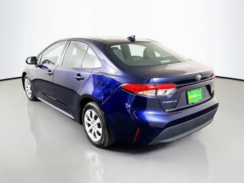 Used 2024 Toyota Corolla LE image 7