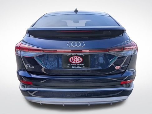 Used 2023 Audi Q4 e-tron Premium w/ Convenience Package image 4