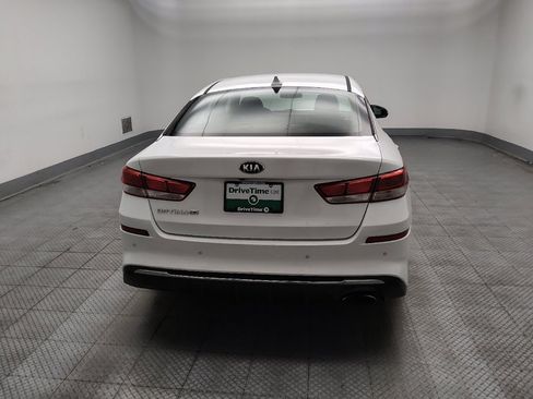 Used 2020 Kia Optima LX FWD image 7