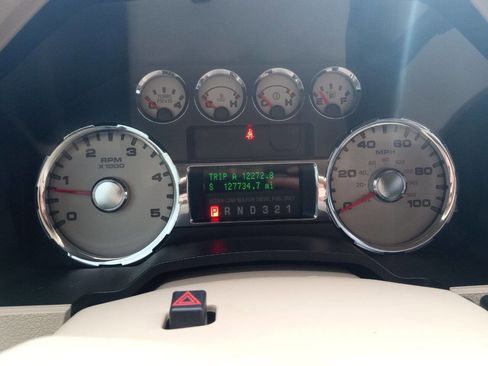 Used 2008 Ford F250 Lariat image 13