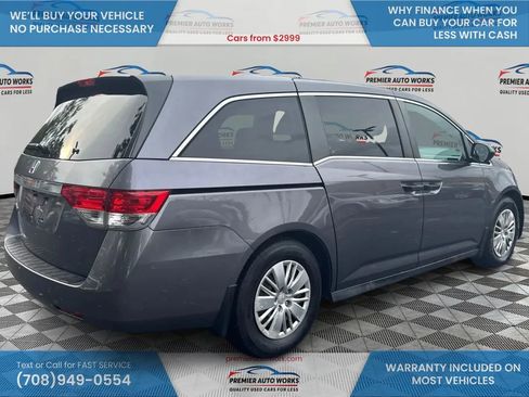 Used 2015 Honda Odyssey LX image 4