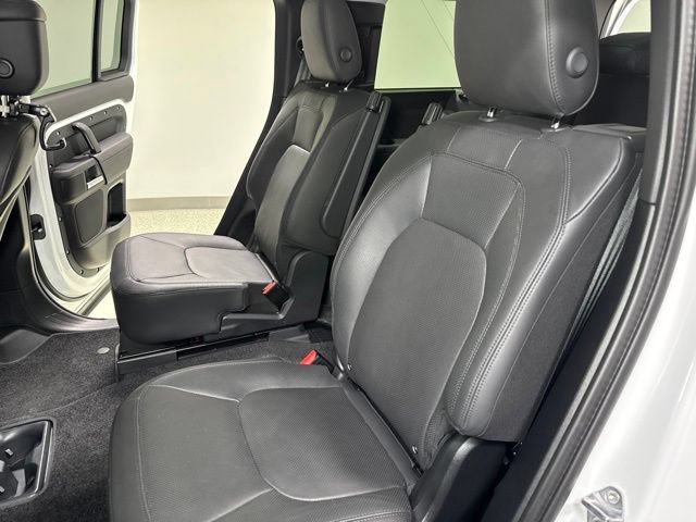 Used 2025 Land Rover Defender 130 S AWD/4WD image 27