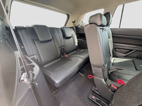 Used 2021 Volkswagen Atlas SE w/ Towing Package AWD/4WD image 28