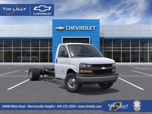 New 2025 Chevrolet Express 3500 w/ Power Convenience Package image 1