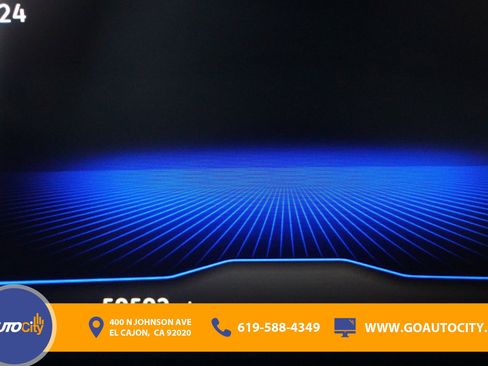 Used 2024 Volkswagen Tiguan SE image 3