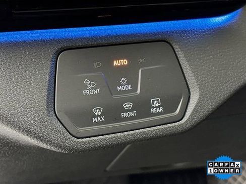 Used 2022 Volkswagen ID.4 Pro S w/ Gradient Package image 10