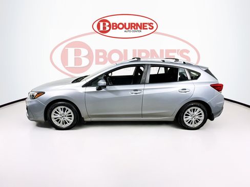 Used 2018 Subaru Impreza 2.0i Premium image 6