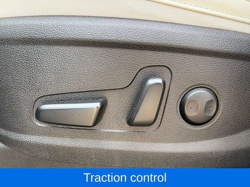 Used 2021 Kia Telluride S AWD/4WD image 16