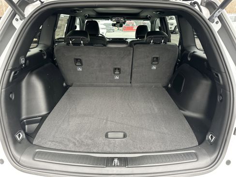 New 2026 Jeep Grand Cherokee Limited Reserve image 15