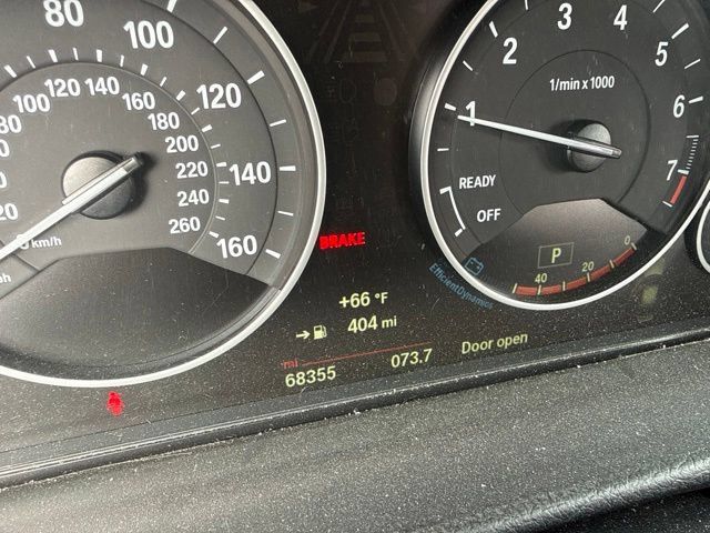 Used 2015 BMW 328i xDrive Sedan AWD/4WD image 2