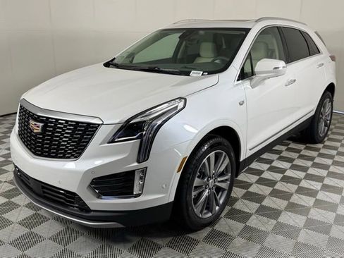 New 2025 Cadillac XT5 Premium Luxury w/ Technology Package image 2