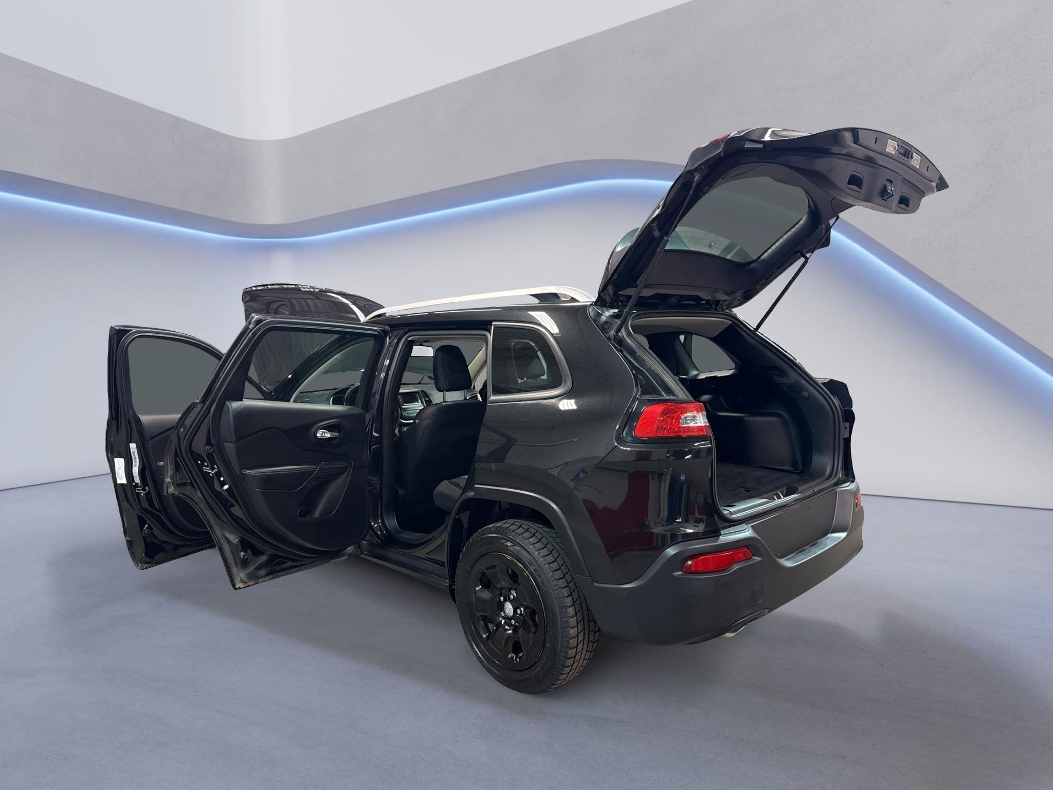 Used 2015 Jeep Cherokee Sport w/ Cold Weather Group AWD/4WD image 12