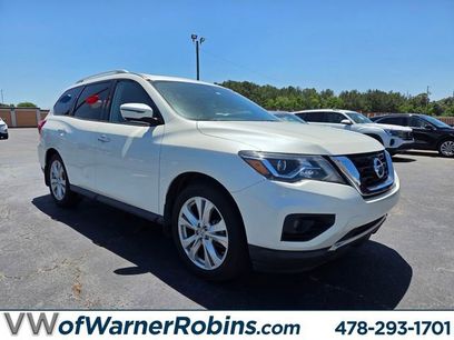 Used 2018 Nissan Pathfinder SL w/ SL Premium Package