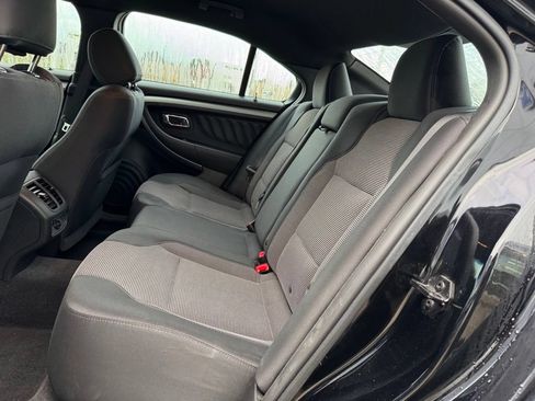 Certified 2018 Ford Taurus SEL AWD/4WD image 10