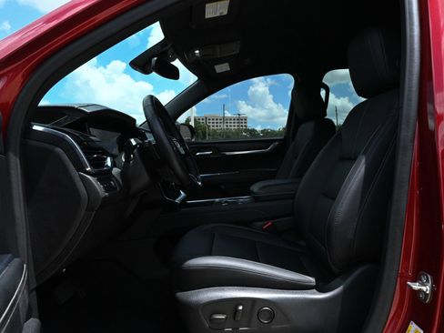 Used 2024 GMC Acadia Elevation w/ LPO, Floor Liner Package FWD image 17