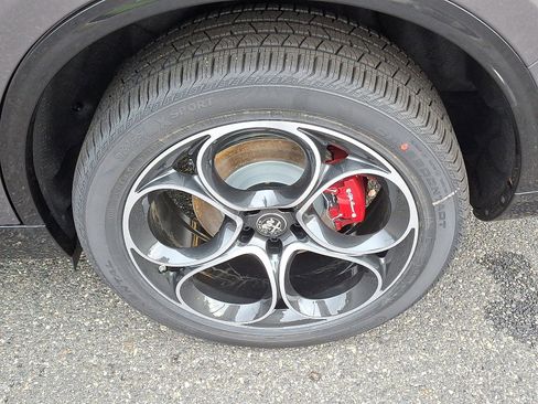 New 2025 Alfa Romeo Stelvio Sprint w/ Veloce Package image 5