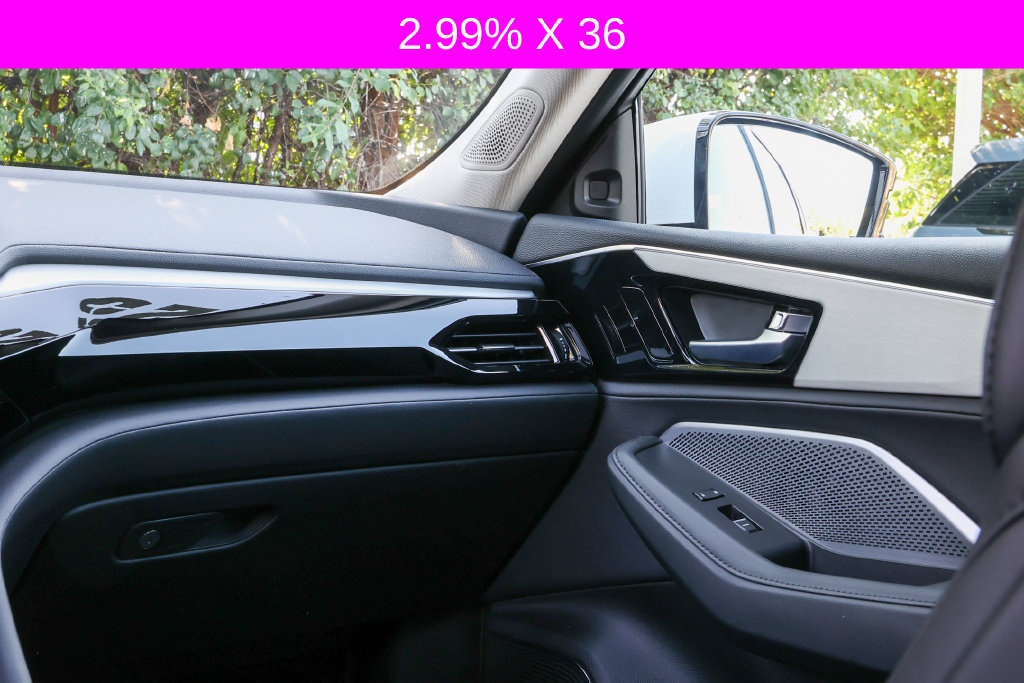 Used 2025 Acura MDX SH-AWD image 12