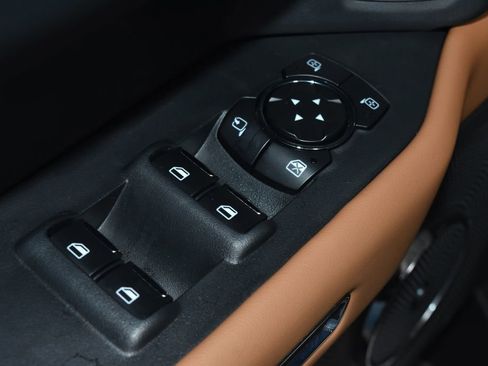 Used 2024 Ford Expedition Max Platinum image 6